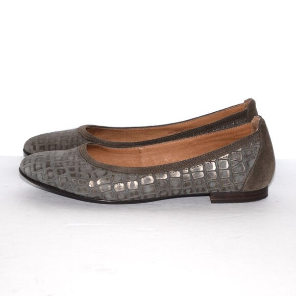 SOFFT Maretto Suede Leather Animal Print Gray Flats Size 8.5M - Picture 4 of 11